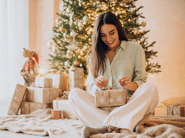 9 Amazing Gift Ideas for Her this Holiday Season
